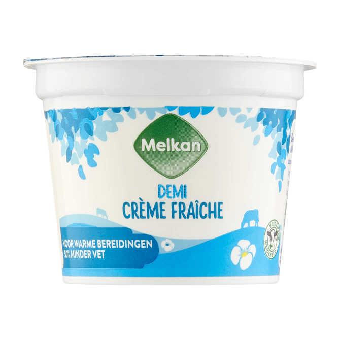 Melkan demi cr&amp;egrave;me fra&amp;icirc;che