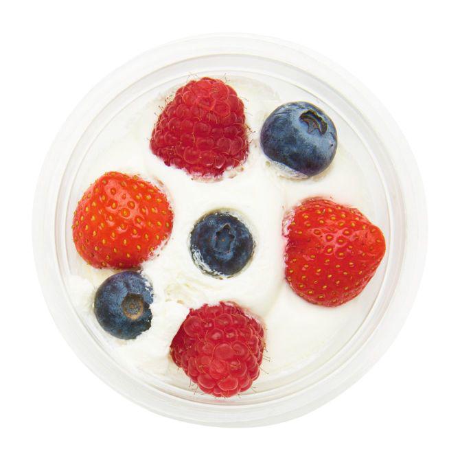 Healthy Luchtige yoghurt bosvruchten